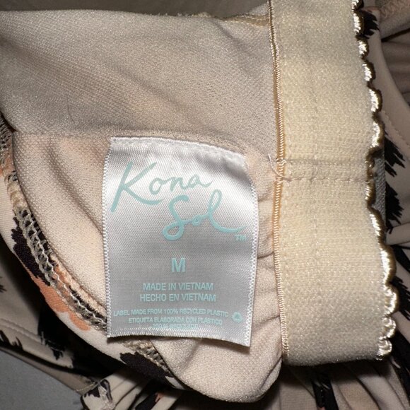 KONA Sol Leopard Print One Piece Swimsuit Size M • Animal Bathing Suit- A168 - Picture 2 of 7